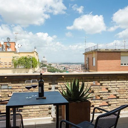 Rome As You Feel - Vatican Terrace Apartments With View Exteriér fotografie